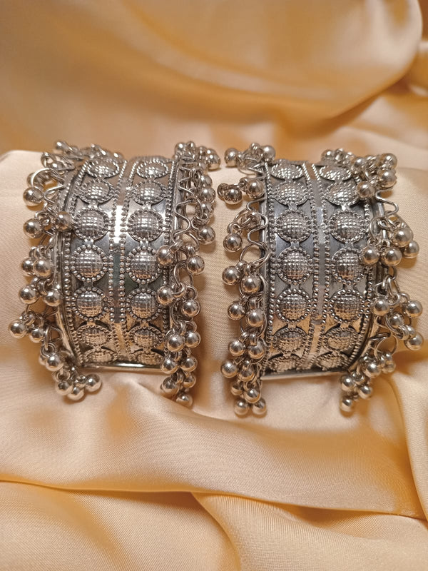 Set of 2 Adjustable Silver-Plated Kada with Bell Beads